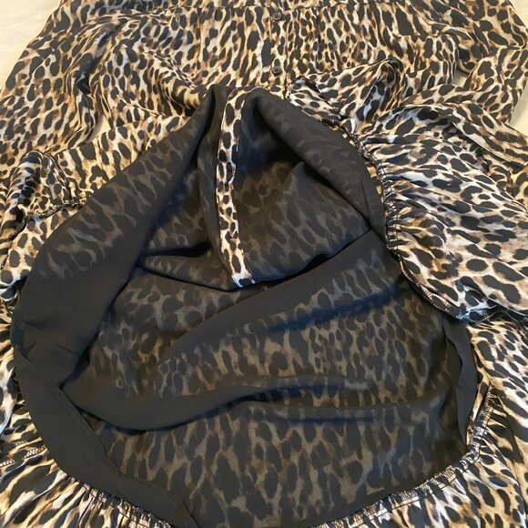 BANANA REPUBLIC leopard-print, button-down maxi dress with belt - Picture 6 of 6